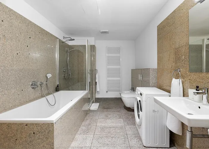 Апартаменты Castle Hideway